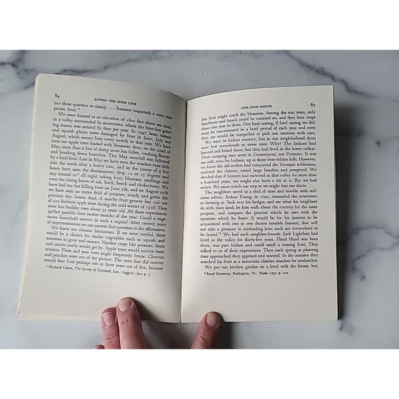 Living The Good Life How To Live Sanely Simply In A Troubled World By Helen And - Picture 7 of 10